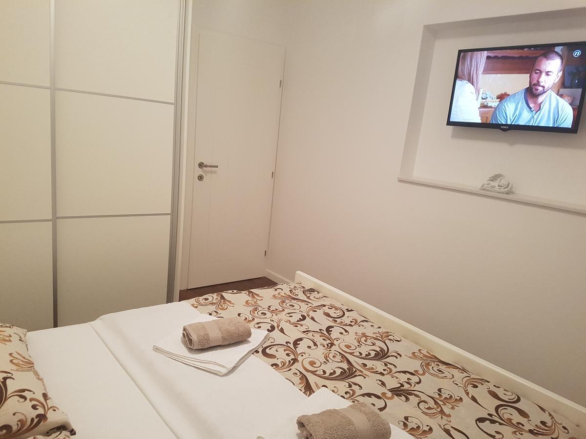 Apartman Lora Ljubuski Luaran gambar