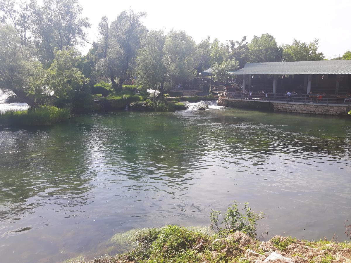 Apartman Lora Ljubuski Luaran gambar