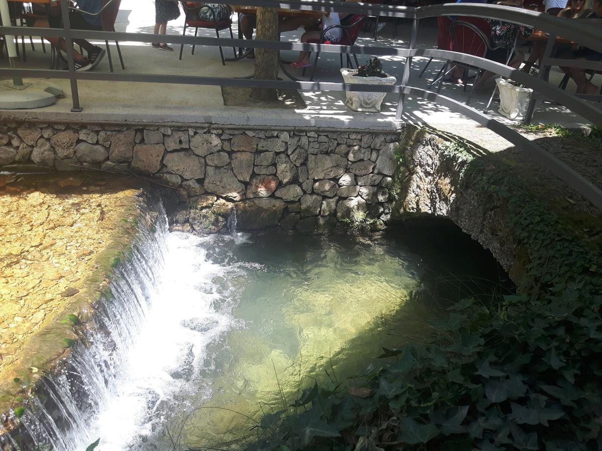 Apartman Lora Ljubuski Luaran gambar